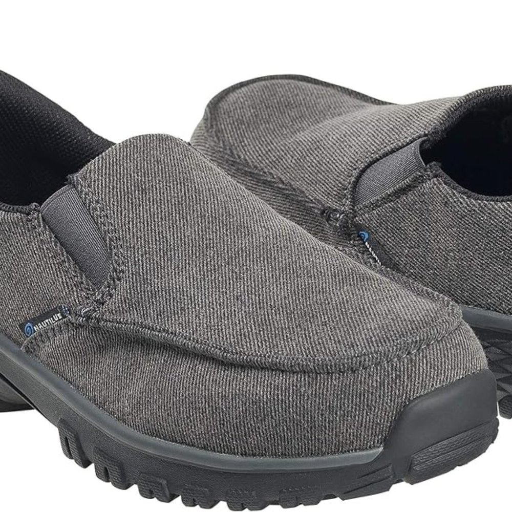 NWT Nautilus Breeze Women's Aluminum Toe Electrical Hazard Canvas Slip-On shoes